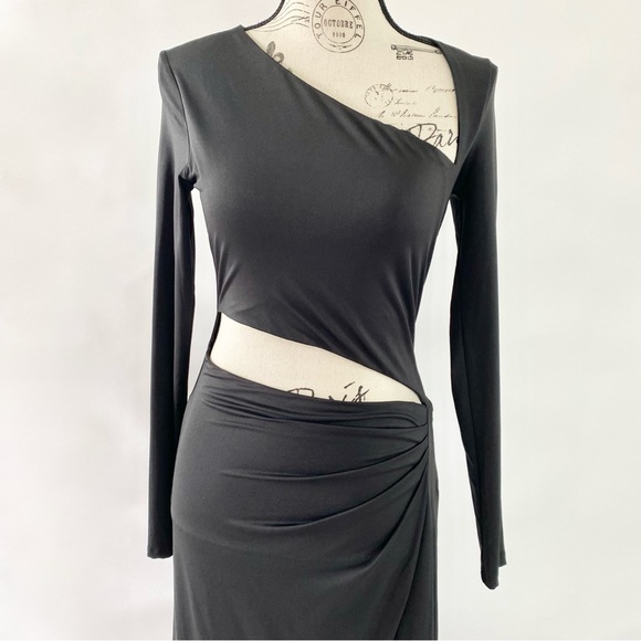 Tobi Dresses & Skirts - NWT Tobi Asymmetrical Neck Cut Out Long Sleeve Bodycon Maxi Dress Black Small
